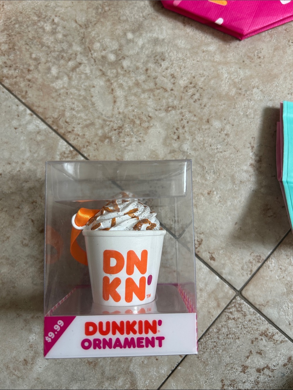 L.L. Bean Pink & Orange Dunkin cup sweater Plus Huge Merch Bundle!! - Picture 7 of 11